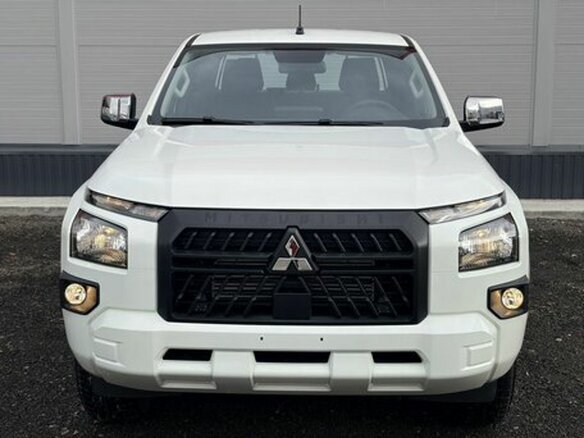 2025 Mitsubishi L200 VI, белый, 4850000 рублей - вид 1