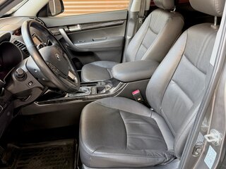 2017 Kia Sorento II Рестайлинг, серый, 1950000 рублей, вид 4