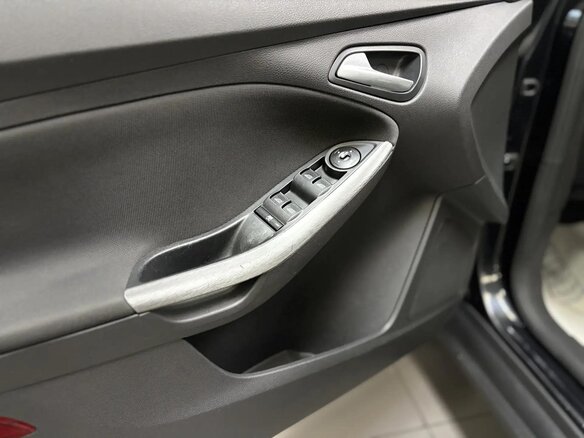 2012 Ford Focus III, чёрный, 690000 рублей - вид 16