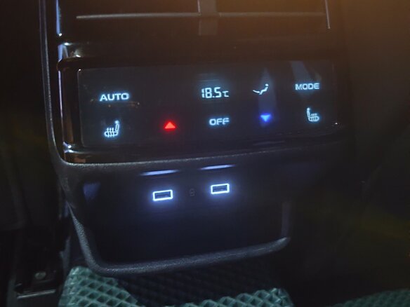 2024 Geely Monjaro I, синий, 3500000 рублей - вид 8