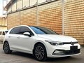 2023 Volkswagen Golf VIII, белый, 1830000 рублей - вид 2