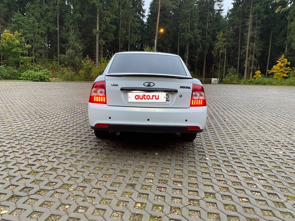 2014 Lada (ВАЗ) Priora I Рестайлинг, белый, 650000 рублей - вид 4