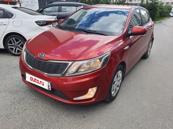 2012 Kia Rio 4-speed III, розовый, 999999 рублей - вид 1
