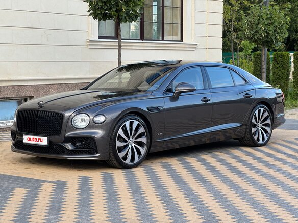 2020 Bentley Flying Spur III, серый