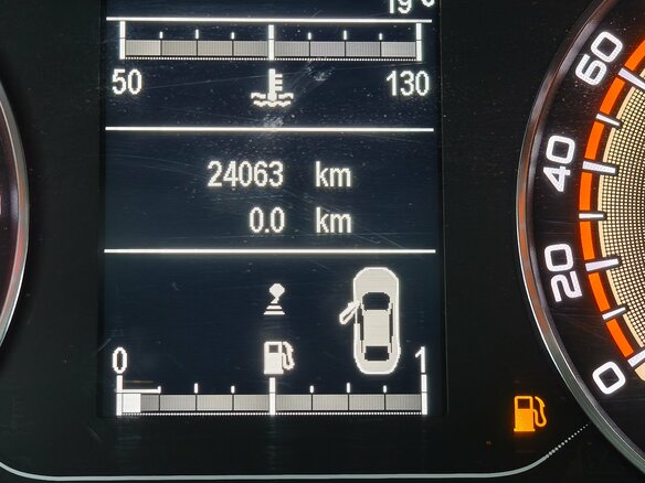 2023 Lada (ВАЗ) Vesta I Рестайлинг (NG), белый, 1180000 рублей - вид 11
