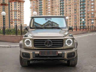 2026 Mercedes-Benz G-Класс 450 d III (W465) Рестайлинг, серый, 27990000 рублей, вид 2