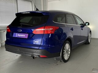 2017 Ford Focus III Рестайлинг, синий, 1000000 рублей, вид 4
