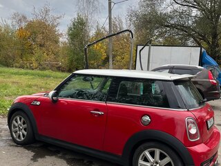 2011 Mini Hatch Cooper S II (R56) Рестайлинг, красный, 900000 рублей, вид 4