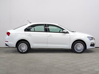 2022 Skoda Rapid II, белый, 1795000 рублей, вид 4