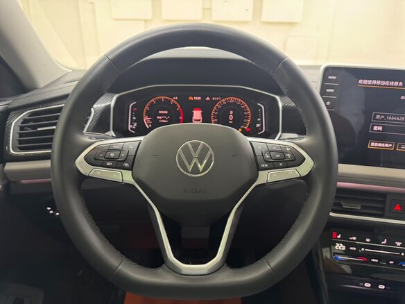 2022 Volkswagen Tayron I, серый, 2650000 рублей - вид 12