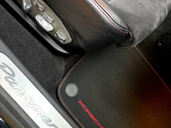 2015 Porsche Panamera GTS I Рестайлинг, чёрный - вид 34