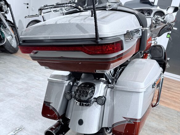 2014 Harley-Davidson CVO Limited, белый, 1699000 рублей - вид 13