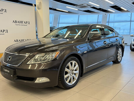 2006 Lexus LS 460 IV, коричневый, 1750000 рублей, вид 1