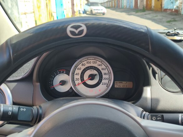 2009 Mazda 2 II (DE), серый, 575000 рублей - вид 14