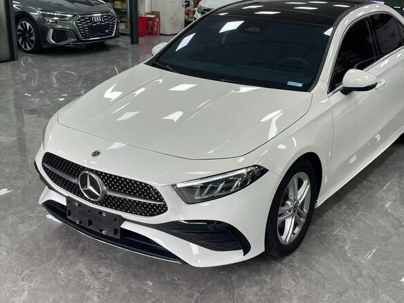 2023 Mercedes-Benz A-Класс 180 Long IV (W177) Рестайлинг, белый, 1620000 рублей - вид 1