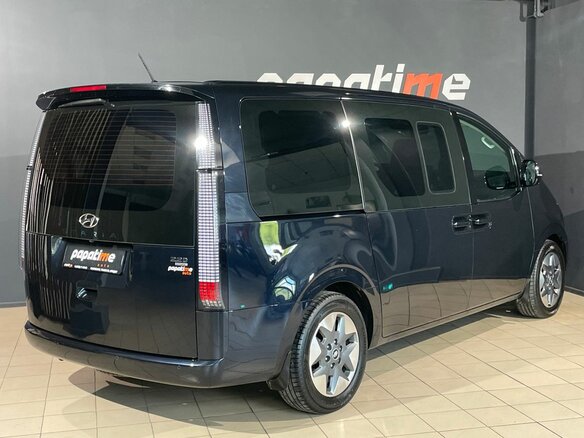 2021 Hyundai Staria I, синий, 4393000 рублей - вид 16