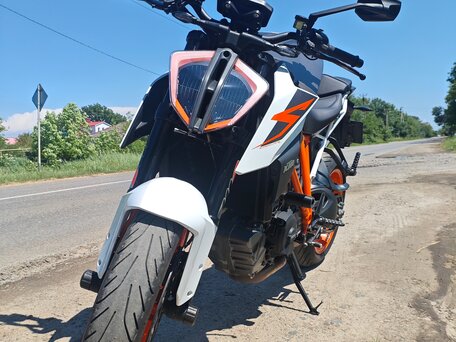 2017 KTM 1290 Super Duke R, оранжевый, 1120000 рублей, вид 1