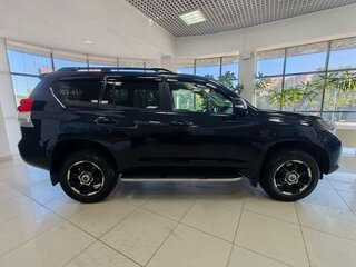 2013 Toyota Land Cruiser Prado 150 Series, серый, 2290000 рублей, вид 4