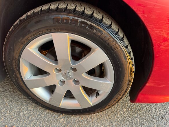 2010 Peugeot 308 I, красный, 399000 рублей - вид 25