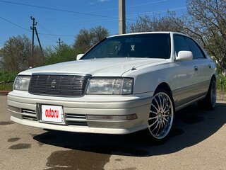 1997 Toyota Crown X (S150), белый, 620000 рублей, вид 1