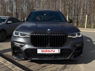2019 BMW X7 M50d I (G07), серый, 8200000 рублей, вид 3