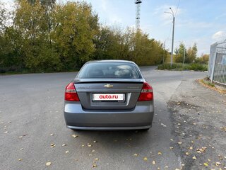 2010 Chevrolet Aveo I Рестайлинг, серый, 450000 рублей, вид 5