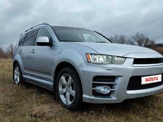 2007 Mitsubishi Outlander II, серебристый, 790000 рублей, вид 2