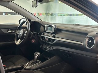2018 Kia Cerato IV, чёрный, 1475000 рублей, вид 5