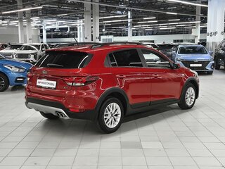 2018 Kia Rio X-Line IV, красный, 1649000 рублей, вид 3