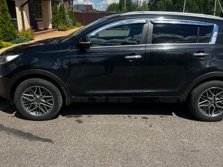 2013 Kia Sportage III, чёрный, 1400000 рублей, вид 4