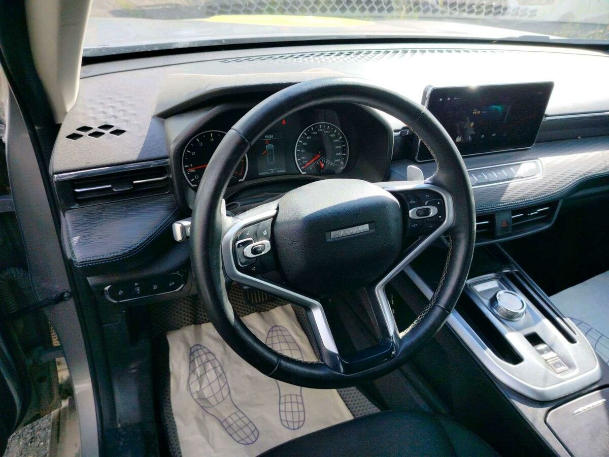 Открыть фотографии: Haval Jolion I