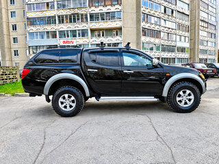 2008 Mitsubishi L200 IV, чёрный, 1300000 рублей, вид 4