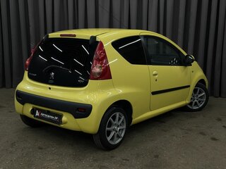 2010 Peugeot 107 I Рестайлинг, жёлтый, 379999 рублей, вид 3