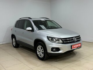 2011 Volkswagen Tiguan I Рестайлинг, серебристый, 1230000 рублей, вид 3