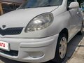 2003 Toyota FunCargo, белый, 430000 рублей - вид 2