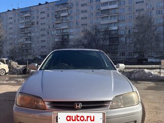 1997 Honda Torneo, серебристый, 490000 рублей, вид 2