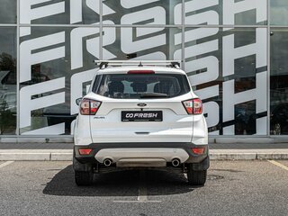 2018 Ford Kuga II Рестайлинг, белый, 1852000 рублей, вид 4