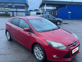 2011 Ford Focus III, красный, 650000 рублей, вид 4