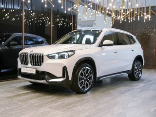2025 BMW X1 Long 25Li sDrive III (U11/U12), белый, 4940000 рублей, вид 1