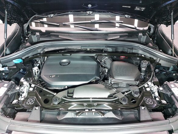 2026 BMW X1 Long 25Li xDrive III (U11/U12), чёрный, 6100000 рублей - вид 24