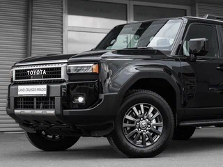2026 Toyota Land Cruiser Prado 250 Series, чёрный, 10750000 рублей, вид 2