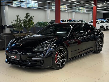 Porsche Panamera II
