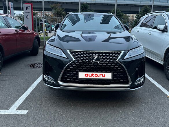 2020 Lexus RX 300 IV Рестайлинг, чёрный, 6200000 рублей