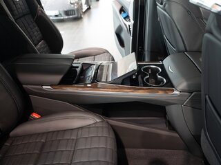 2026 Cadillac Escalade ESV V Рестайлинг, чёрный, 25700000 рублей, вид 2