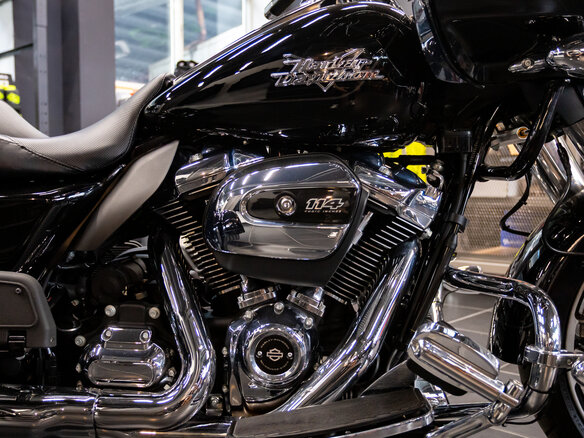 2023 Harley-Davidson Road Glide 3, чёрный, 3790000 рублей - вид 7