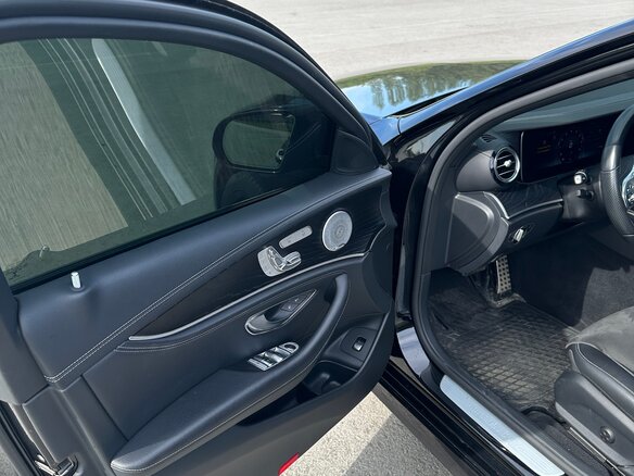 2019 Mercedes-Benz E-Класс 200 V (W213, S213, C238), чёрный, 3850000 рублей - вид 7