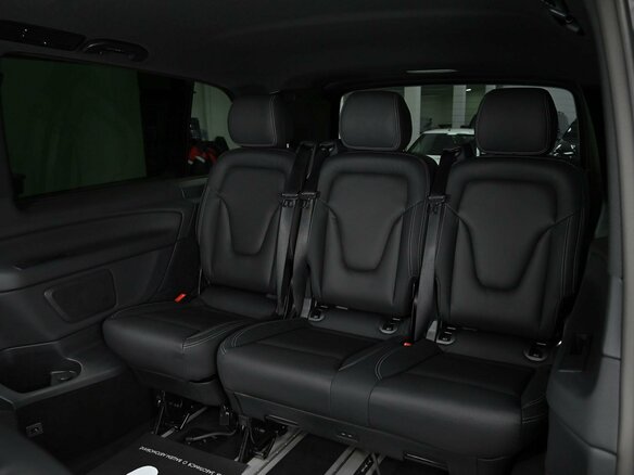 2026 Mercedes-Benz V-Класс Extra Long 300 d экстра длинный III (W447) Рестайлинг 2, чёрный, 12600000 рублей - вид 12
