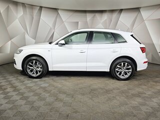2018 Audi Q5 II (FY), белый, 2797000 рублей, вид 5