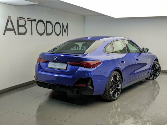 2026 BMW 4 серии Gran Coupe 430i xDrive G22, G23, G26 Рестайлинг, синий, 12250000 рублей - вид 3