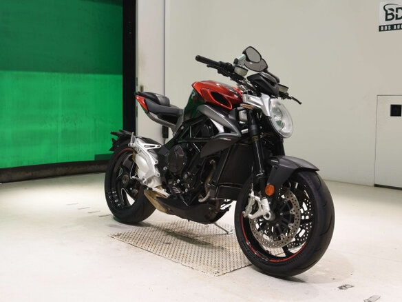 2019 MV Agusta Brutale 800, красный, 900000 рублей
